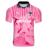 Camiseta rosa femenina Puma x KidSuper del CF Monterrey para la Copa Mundial de Clubes de la FIFA 2025